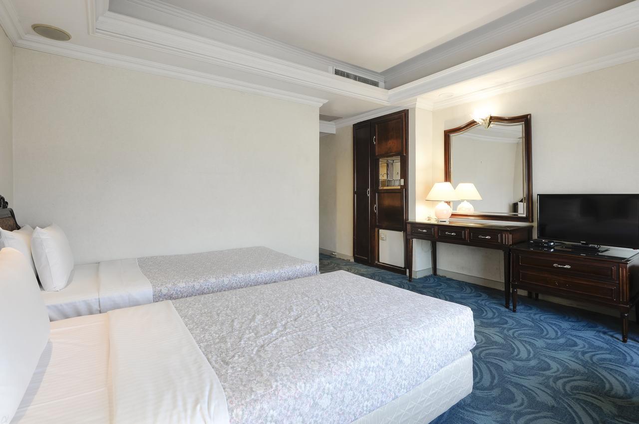 Forbes Hotel Taichung Exteriör bild