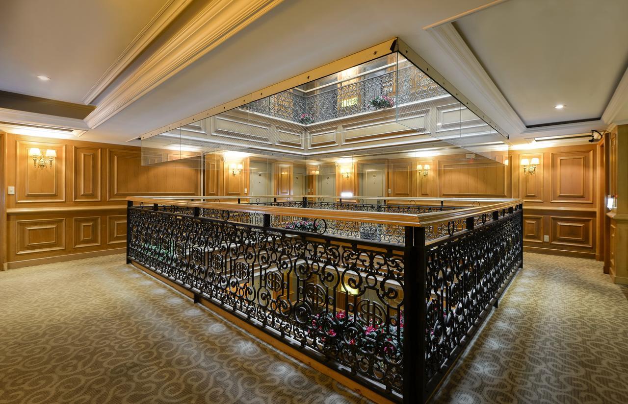 Forbes Hotel Taichung Exteriör bild
