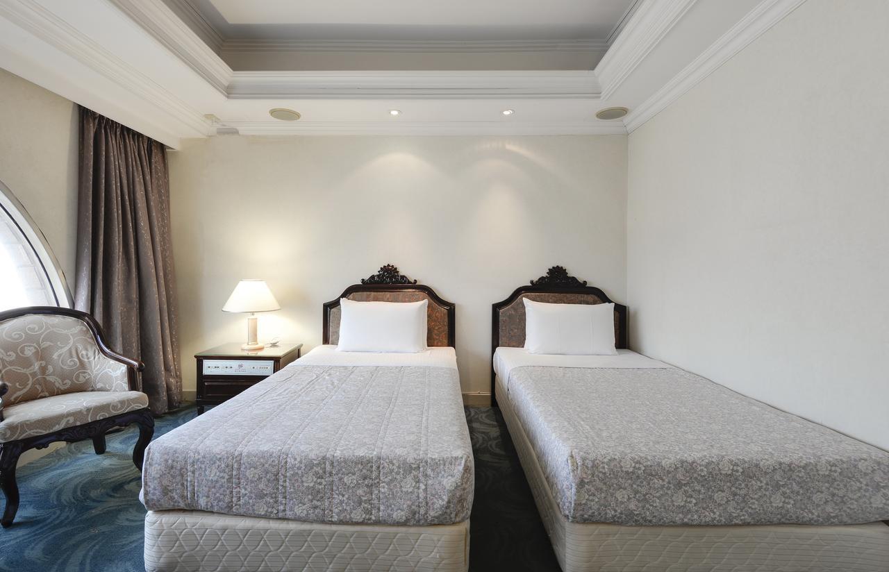 Forbes Hotel Taichung Exteriör bild
